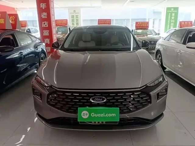Ford Mondeo — Фото автомобиля 2