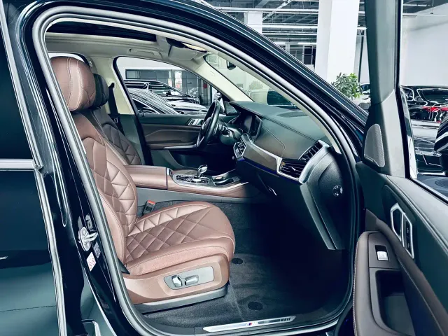 BMW X5 — Фото автомобиля 29