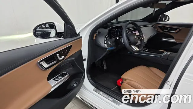 Mercedes-Benz E-Class W214 — Фото автомобиля 10