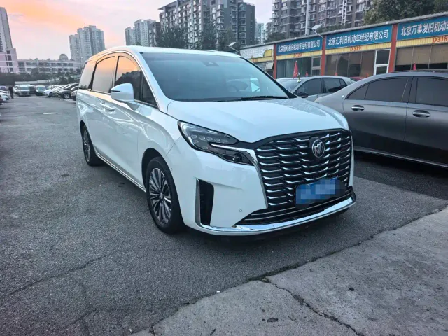 Фотография автомобиля — Buick GL8