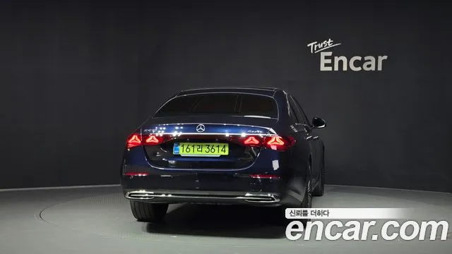 Mercedes-Benz E-Class W214 — Фото автомобиля 4