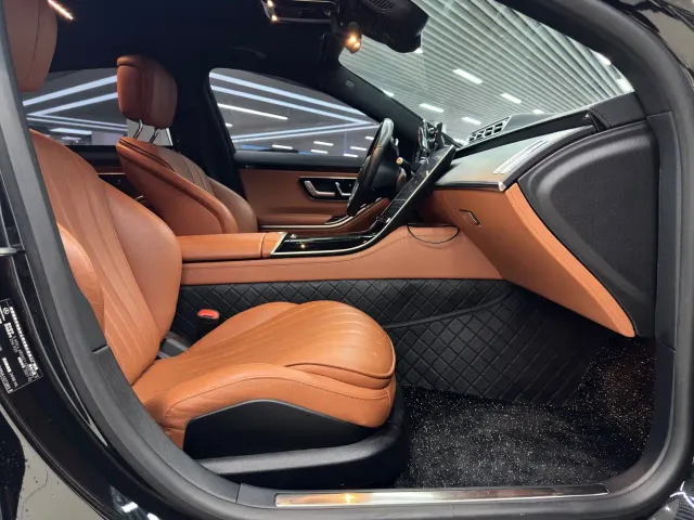 Mercedes-Benz S-Class — Фото автомобиля 14