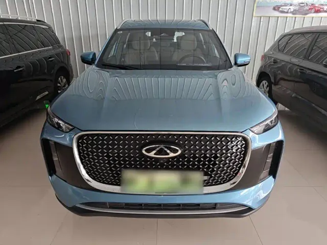 Chery Tiggo 8 PLUS C-DM — Фото автомобиля 2