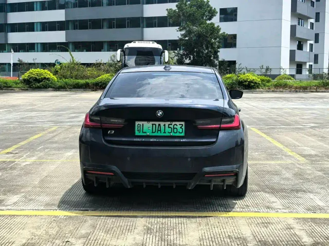 BMW i3 — Фото автомобиля 5