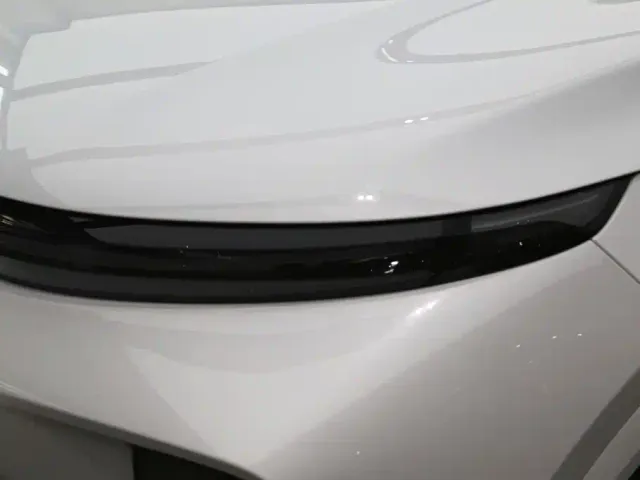 Li Auto L7 — Фото автомобиля 25