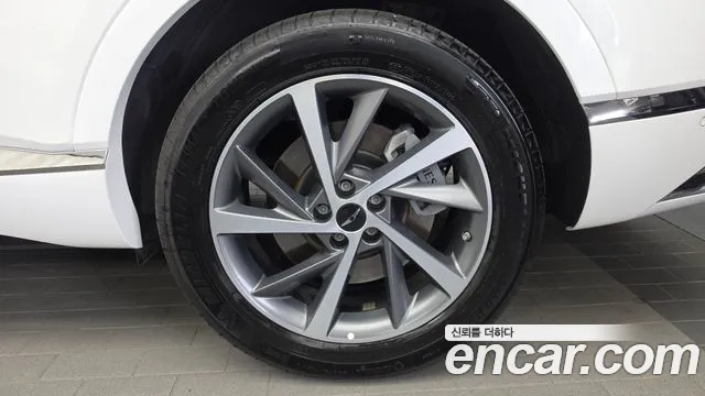 Genesis GV80 — Фото автомобиля 6
