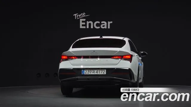 Hyundai AVANTE Smart — Фото автомобиля 4