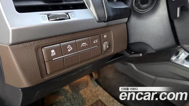 KG_Mobility_Ssangyong Rexton All Rexton Дизель 2.2 4WD — Фото автомобиля 17