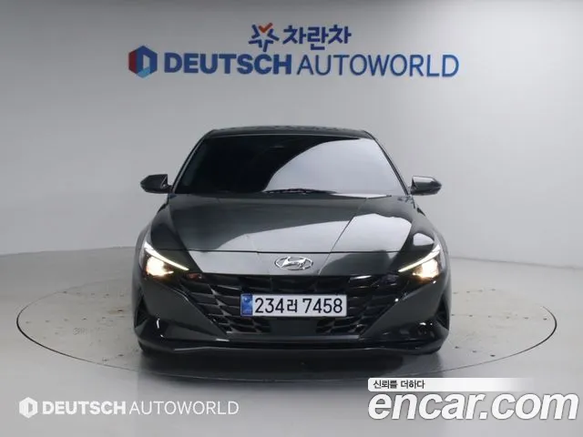 Hyundai Avante CN7 — Фото автомобиля 3