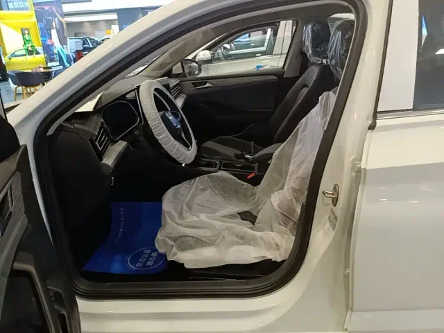Volkswagen Sagitar — Фото автомобиля 14