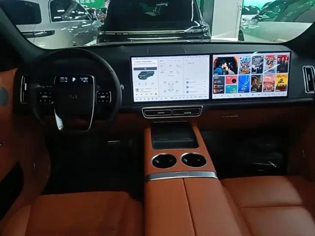Li Auto L7 — Фото автомобиля 9