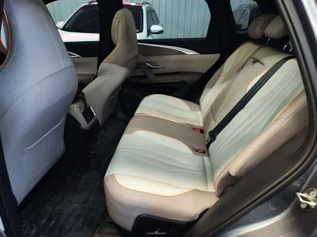 BYD Song Pro — Фото автомобиля 16