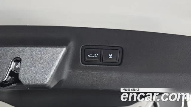 Hyundai Santafe — Фото автомобиля 28