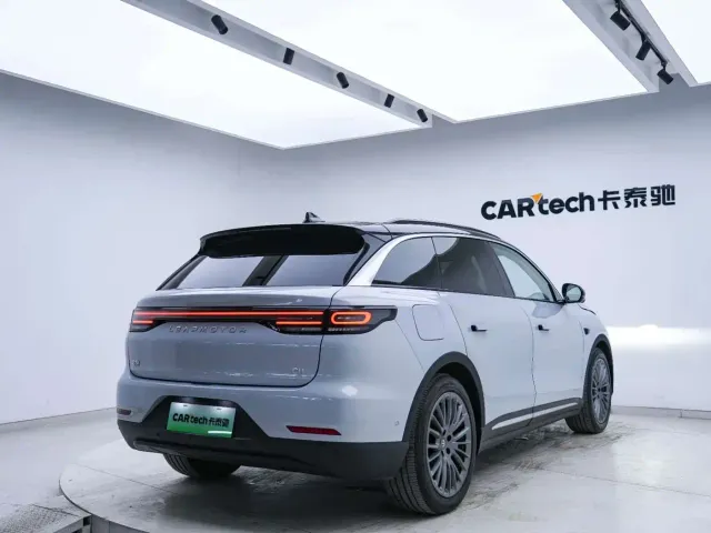 Leapmotor C11 — Фото автомобиля 15