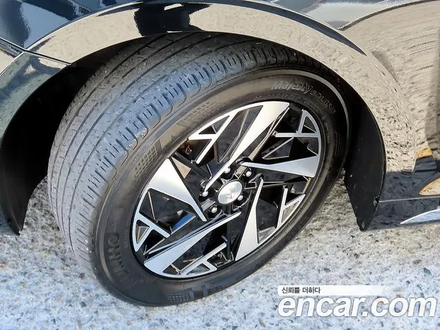 Hyundai Grandeur (New) Hybrid — Фото автомобиля 20