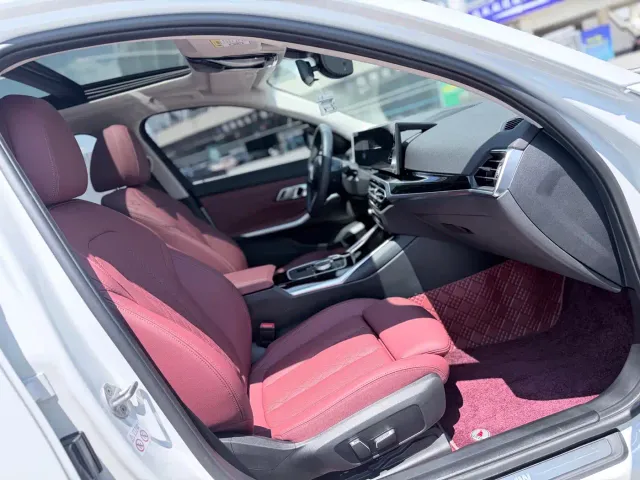 BMW i3 — Фото автомобиля 12