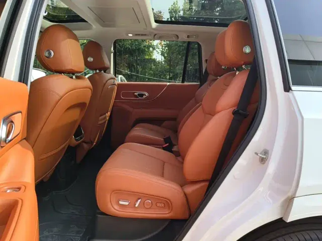 GAC Trumpchi Xiangwang S9 — Фото автомобиля 16