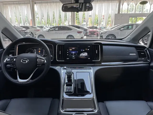GAC Trumpchi M8 — Фото автомобиля 17