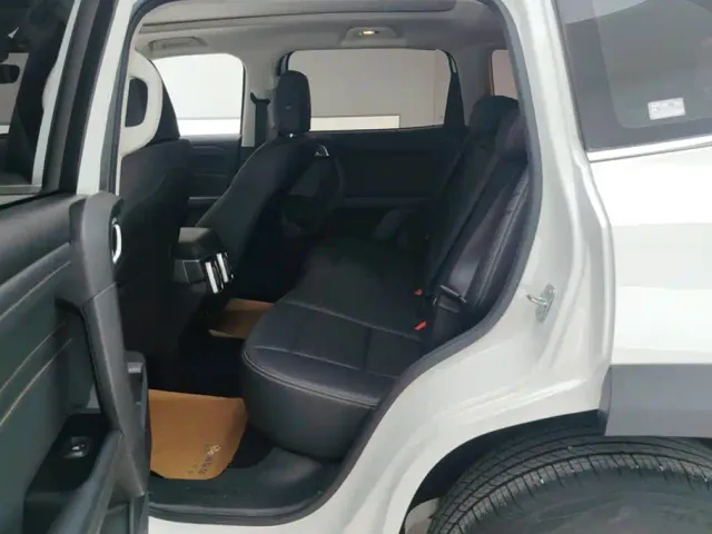Haval Big Dog — Фото автомобиля 11