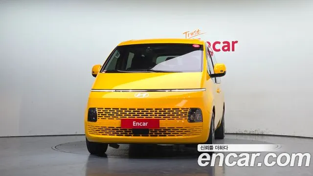 Hyundai Staria — Фото автомобиля 3