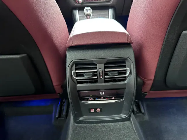 BMW 3 Series — Фото автомобиля 11