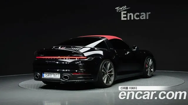 Porsche 911 — Фото автомобиля 2
