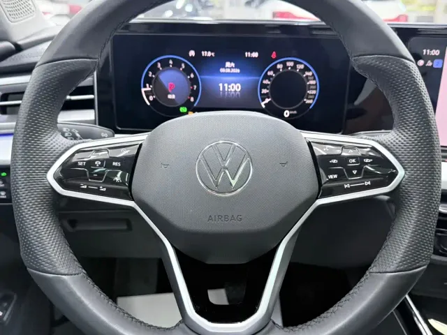 Volkswagen Lamando — Фото автомобиля 13