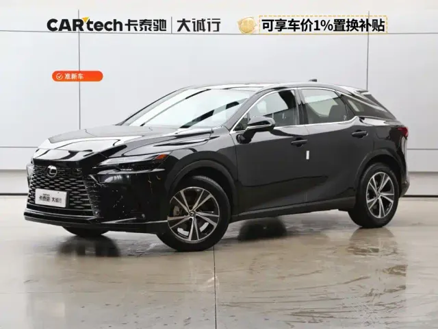 Фотография автомобиля — Lexus RX