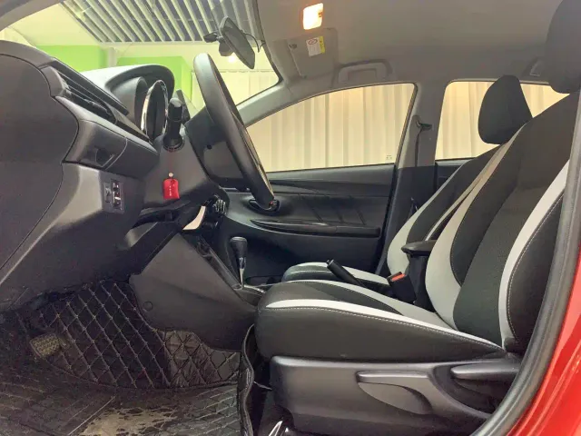 Toyota YARiS L Zhi Xuan — Фото автомобиля 4