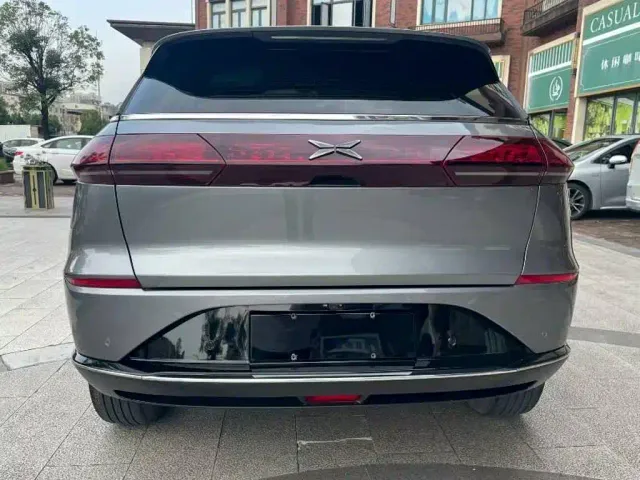 XPeng XPeng G3 2021 G3i 460G — Фото автомобиля 8