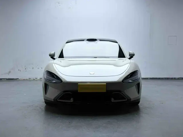 Xiaomi SU7 — Фото автомобиля 2