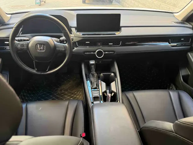 Honda Inspire — Фото автомобиля 5
