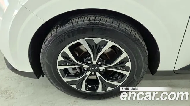 Kia Canival Carnival 4 поколение Дизель 9 мест Prestige — Фото автомобиля 5