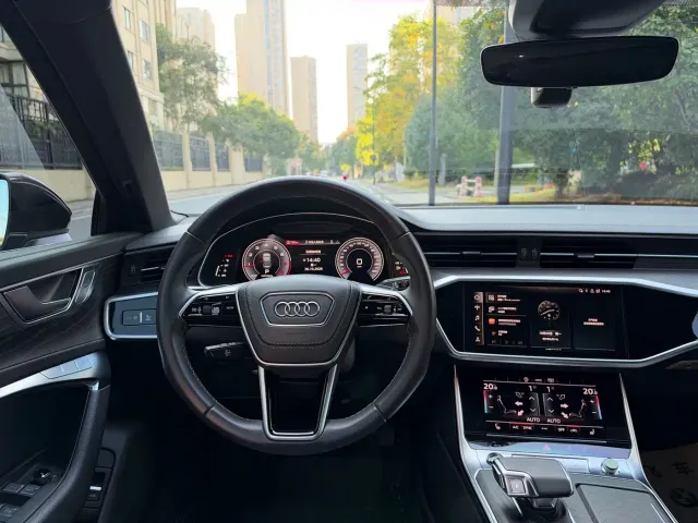 Audi A6L — Фото автомобиля 8