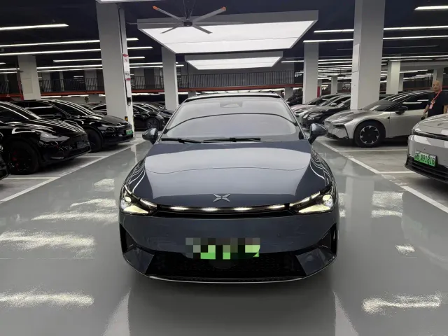 Xpeng P5 — Фото автомобиля 2