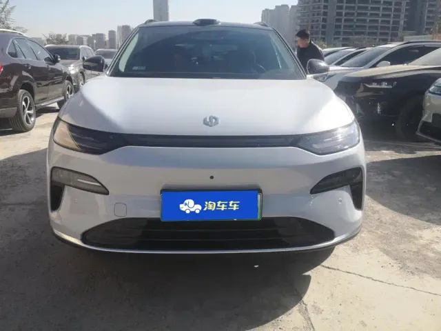 Leapmotor C11 — Фото автомобиля 2