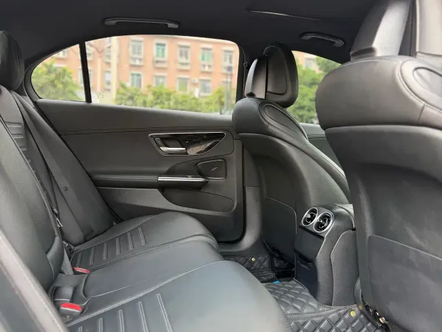 Mercedes-Benz C-Class — Фото автомобиля 21