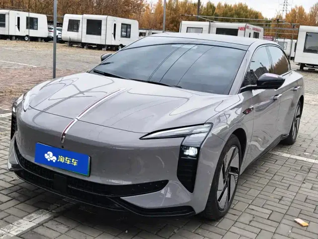 Фотография автомобиля — Hongqi EH7