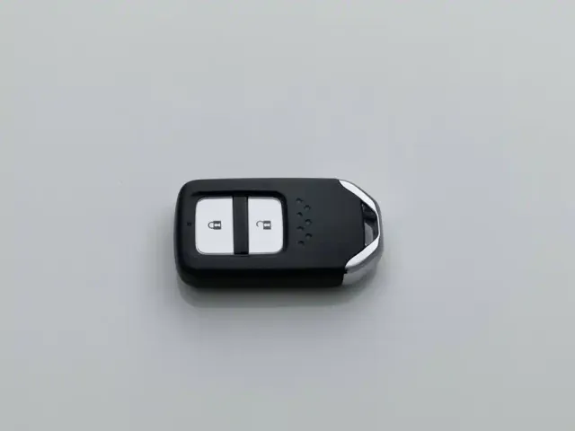 Honda Fit — Фото автомобиля 19