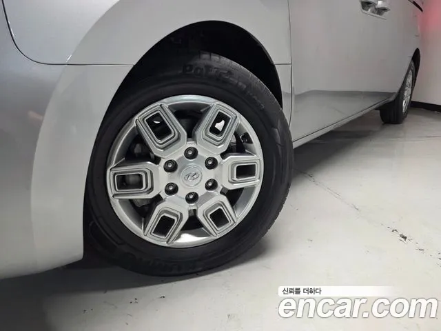Hyundai Staria — Фото автомобиля 20