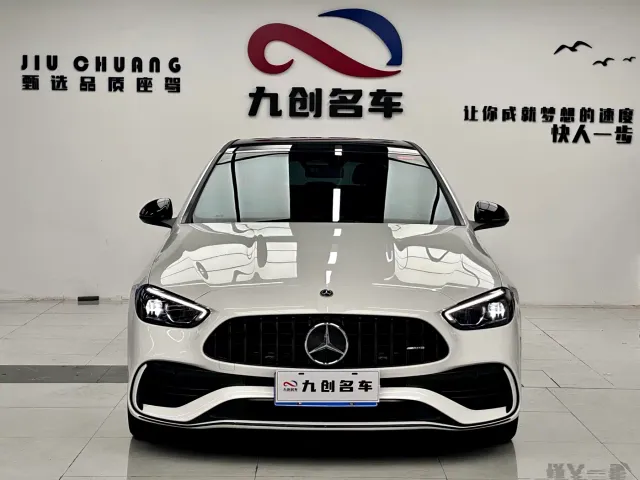 Фотография автомобиля — Mercedes-Benz C-Class