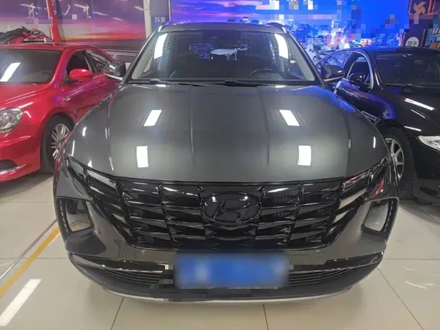 Hyundai Tucson — Фото автомобиля 2