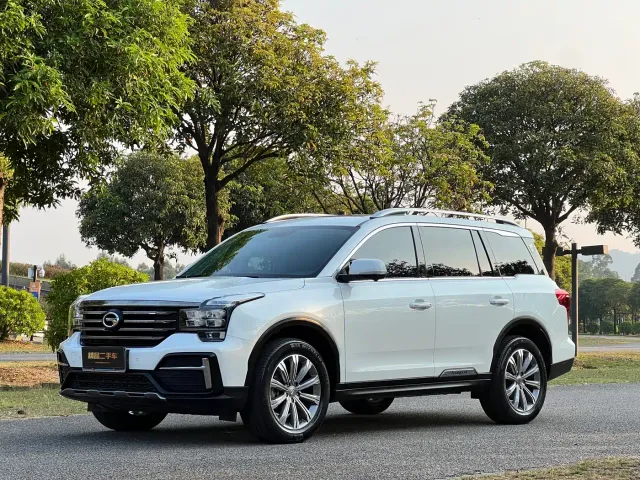 Фотография автомобиля — GAC Trumpchi GS8