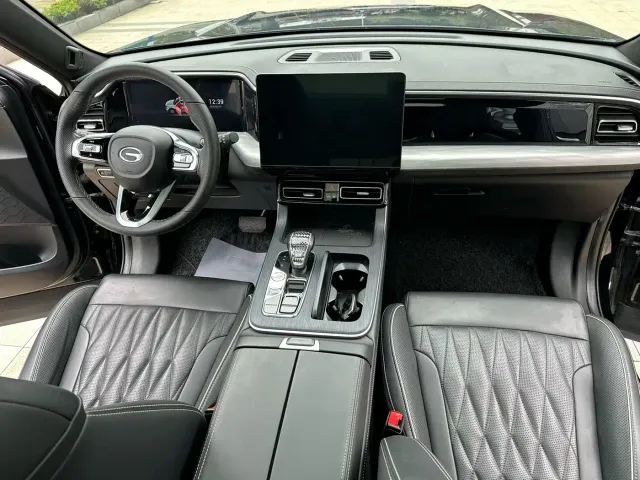 GAC Trumpchi GS8 — Фото автомобиля 7