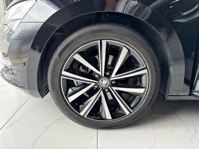 Skoda Superb — Фото автомобиля 19