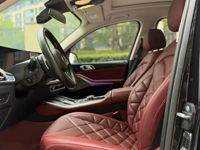 BMW X5 — Фото автомобиля 4