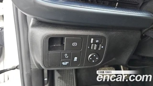 Hyundai Ioniq6 — Фото автомобиля 24