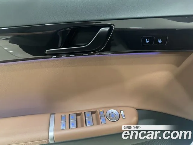 Hyundai Grandeur GN7 — Фото автомобиля 9