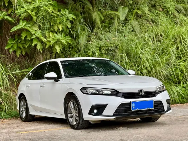 Honda Civic — Фото автомобиля 3