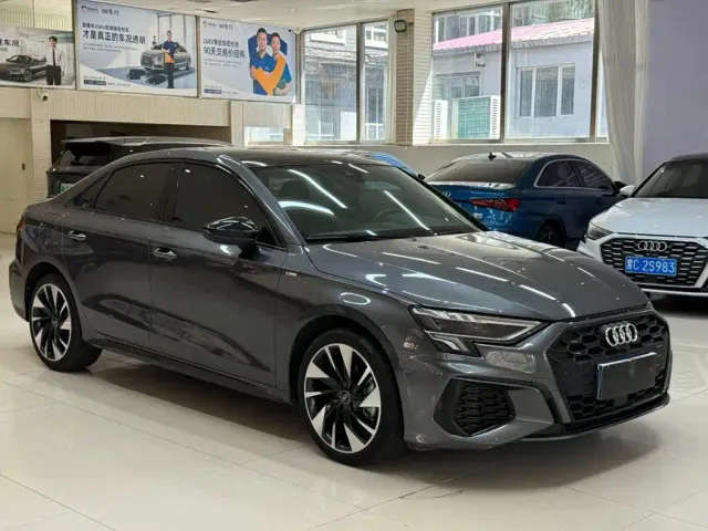 Audi A3 — Фото автомобиля 3